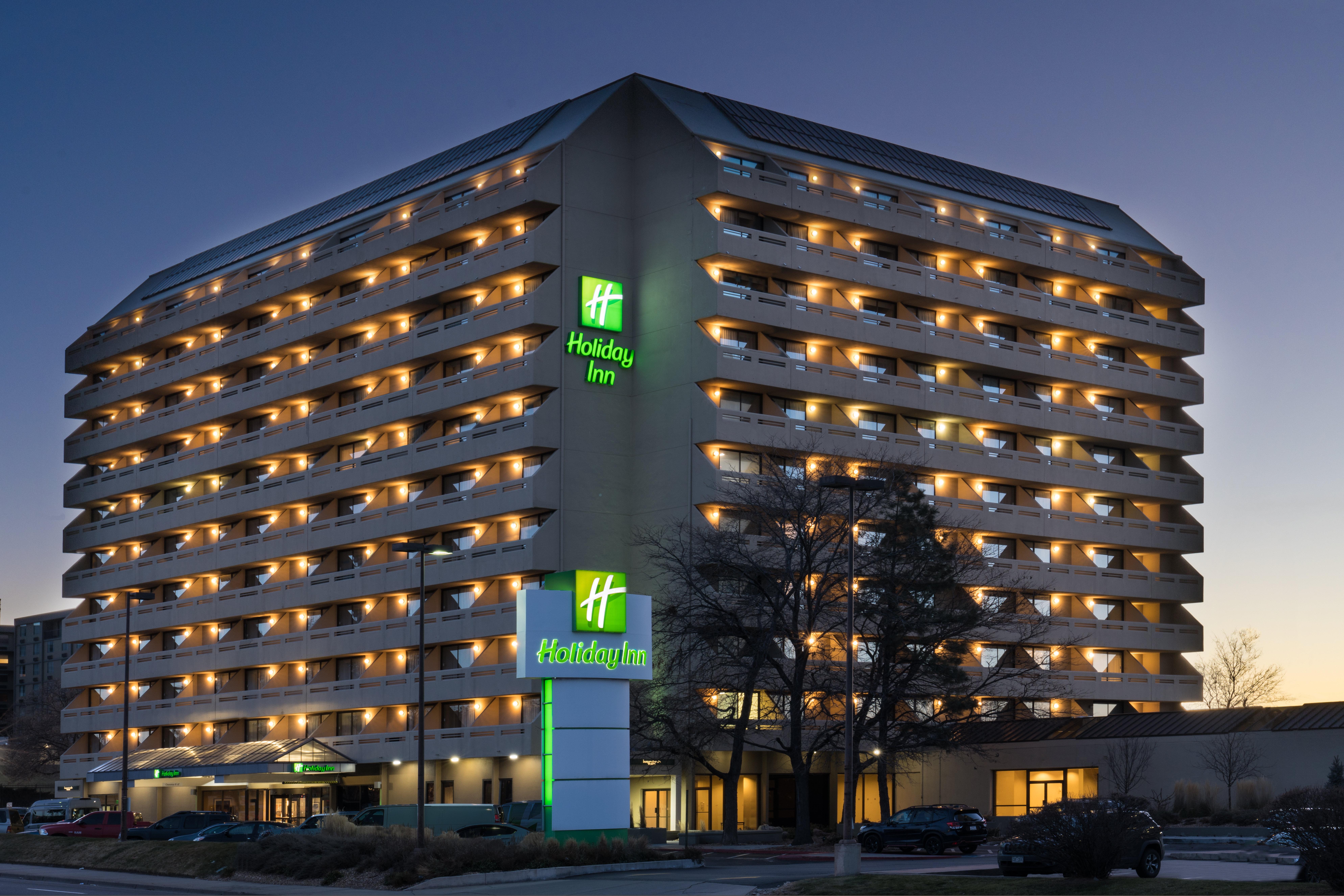 Holiday Inn Denver East By Ihg Eksteriør billede